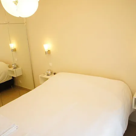 Aquamarine Garden Deluxe Apartament